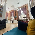 Klimatyczny Loft Z Antresola Centrum Blisko Piotrkowska Muralowa Przystan Klimatyzacja Faktura Lodz