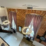 Klimatyczny Loft Z Antresola Centrum Blisko Piotrkowska Muralowa Przystan Klimatyzacja Faktura Apartment *