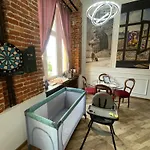 Klimatyczny Loft Z Antresola Centrum Blisko Piotrkowska Muralowa Przystan Klimatyzacja Faktura * Lodz