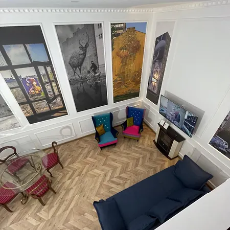 Klimatyczny Loft Z Antresola Centrum Blisko Piotrkowska Muralowa Przystan Klimatyzacja Faktura