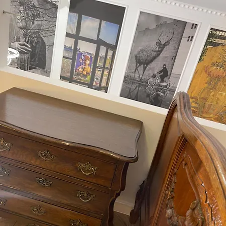 Muralowa Przystan Design Loft Z Antresola Centrum Lodzi アパート ウッチ