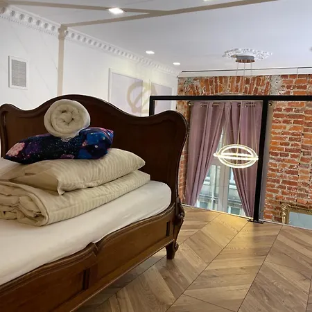 Muralowa Przystan Design Loft Z Antresola Centrum Lodzi *