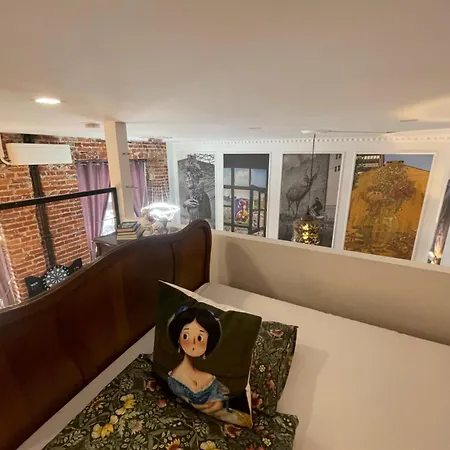 Klimatyczny Loft Z Antresola Centrum Blisko Piotrkowska Muralowa Przystan Klimatyzacja Faktura *