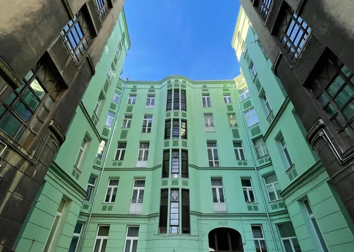 Klimatyczny Loft Z Antresola Centrum Blisko Piotrkowska Muralowa Przystan Klimatyzacja Апартаменты