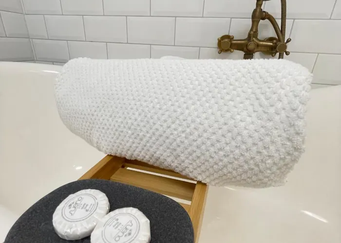 Апартаменты Klimatyczny Loft Z Antresola Centrum Blisko Piotrkowska Muralowa Przystan Klimatyzacja