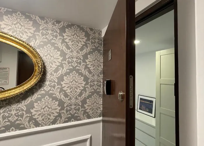 Klimatyczny Loft Z Antresola Centrum Blisko Piotrkowska Muralowa Przystan Klimatyzacja * Лодзь