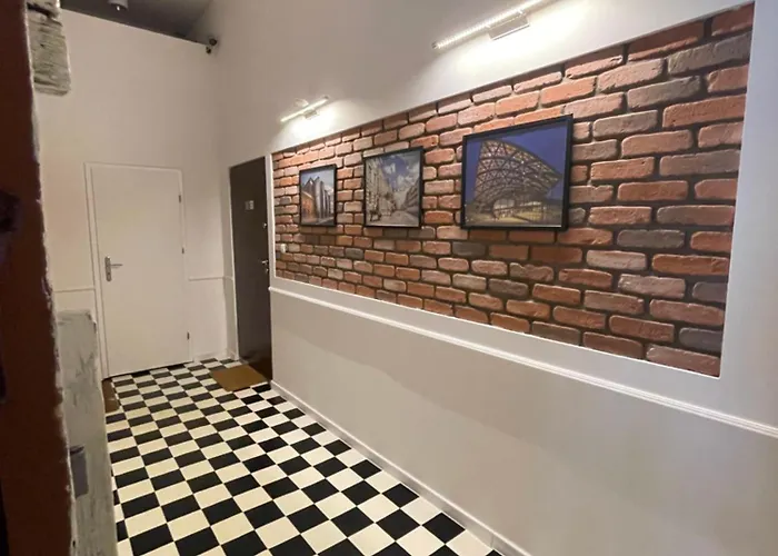 Klimatyczny Loft Z Antresola Centrum Blisko Piotrkowska Muralowa Przystan Klimatyzacja Апартаменты