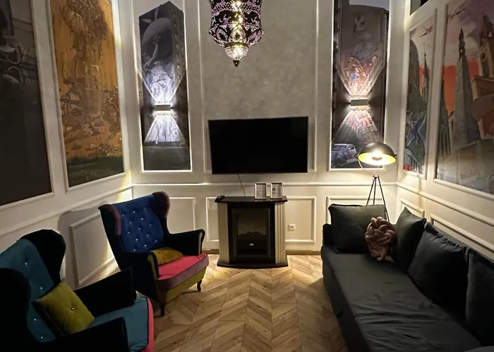 Апартаменты Klimatyczny Loft Z Antresola Centrum Blisko Piotrkowska Muralowa Przystan Klimatyzacja