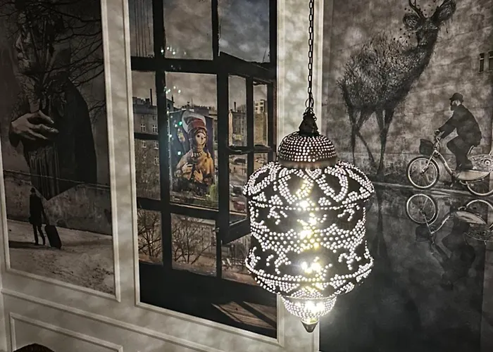 Klimatyczny Loft Z Antresola Centrum Blisko Piotrkowska Muralowa Przystan Klimatyzacja Апартаменты Лодзь