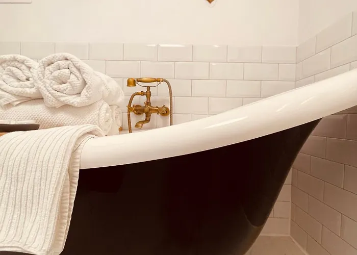 Klimatyczny Loft Z Antresola Centrum Blisko Piotrkowska Muralowa Przystan Klimatyzacja *