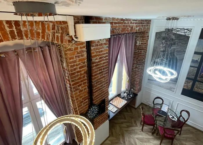 Апартаменты Klimatyczny Loft Z Antresola Centrum Blisko Piotrkowska Muralowa Przystan Klimatyzacja Лодзь