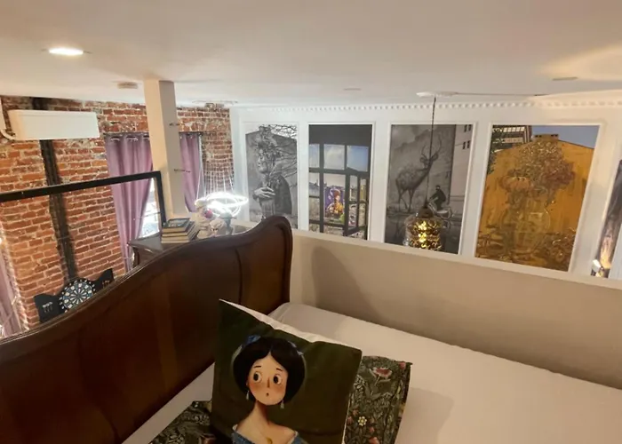 Klimatyczny Loft Z Antresola Centrum Blisko Piotrkowska Muralowa Przystan Klimatyzacja *